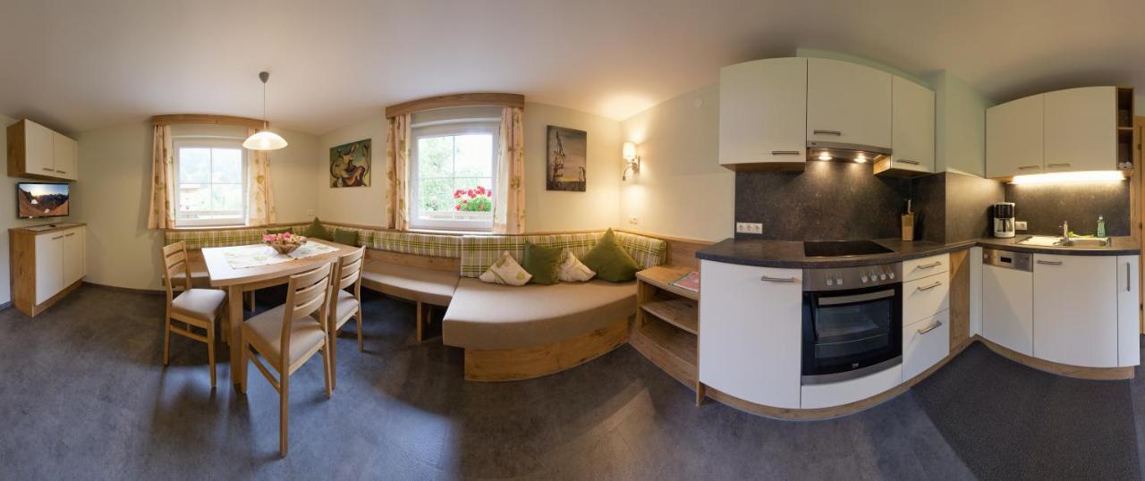 Haus Brigitta Apartment Tux Bagian luar foto